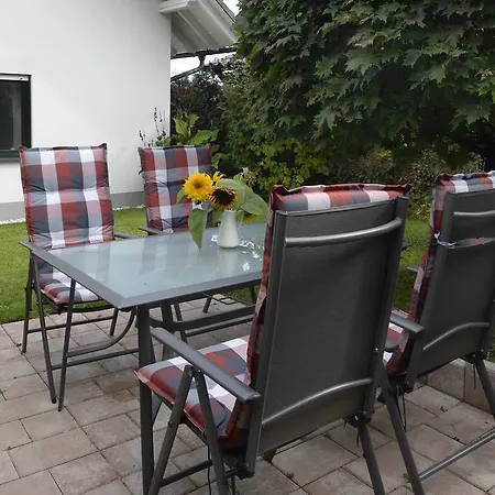 Ferienwohnung Gille * バート・ザルツンゲン